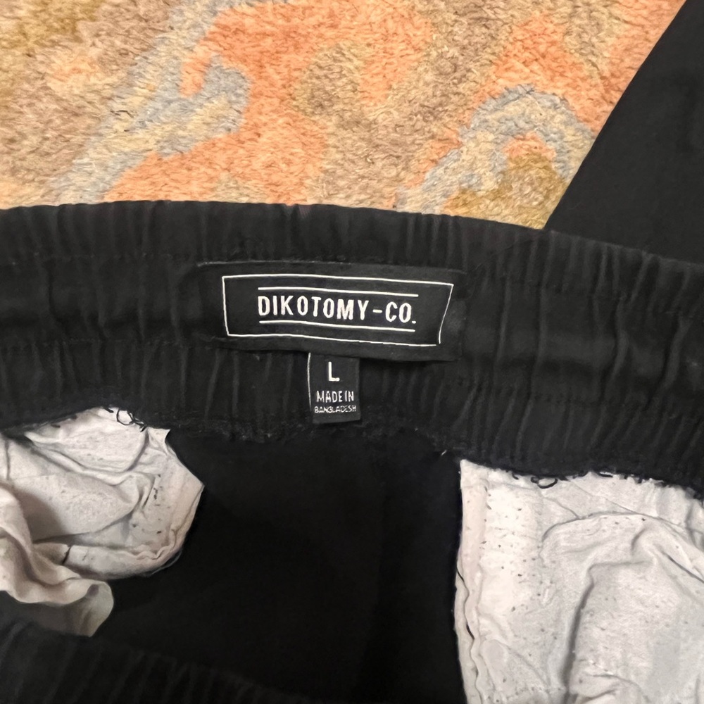 Classic Men's Black Joggers with Elastic Drawstring Waist - Picture 2 of 10